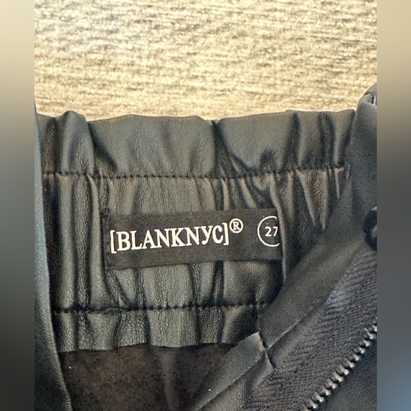 Flattering Brand new Leather shorts with tie - Picture 5 of 5